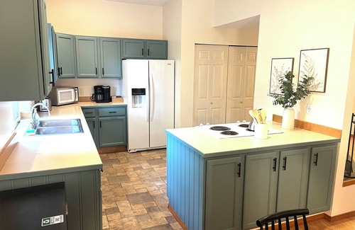 Shelton House | Spacious one level home with a firepit, hot tub and games