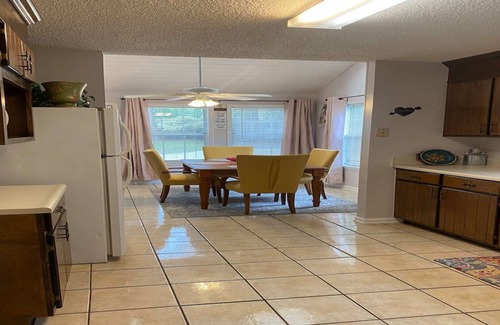 Valdosta House | Spacious Peaceful Home 3BR 2BA,Quiet Neighborhood