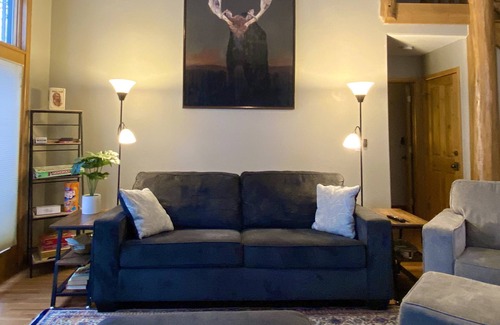 Tabernash House | Spacious, peaceful retreat to gather with friends and family near Winter Park.