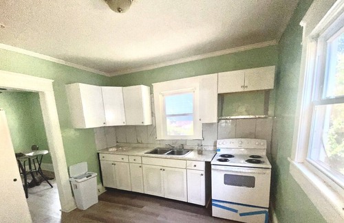 Greensboro House | Spacious pet friendly two bedroom house