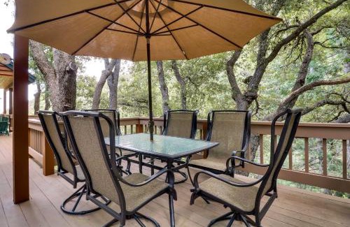Pine Mountain Club House | Spacious Pine Mountain Club Cabin with Fire Pit