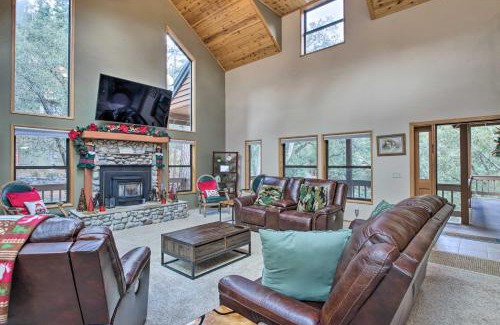 Pine Mountain Club House | Spacious Pine Mountain Club Cabin with Fire Pit