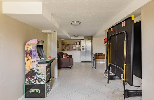 Black Canyon City House | Spacious, Private Home w/River & Mtn Scenery