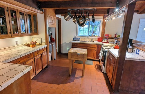 Cazadero Other | Spacious, Private 3+ bedroom farmhouse near Salt Point State Park: 31+day rental
