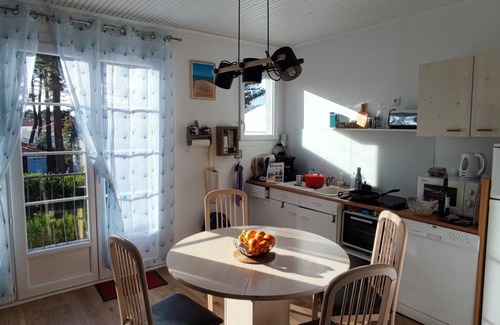 La Tranche-sur-Mer Apartment | Spacious quiet nest with garden near the sea
