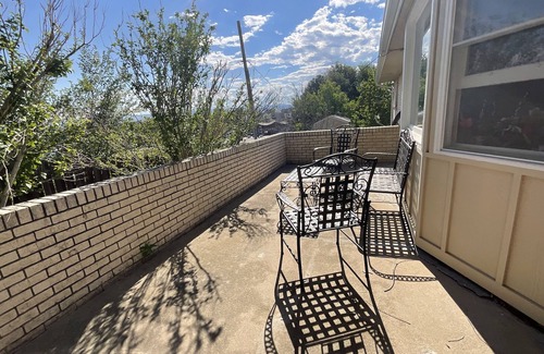 Scenic Heights House | Spacious & quiet Denver Home - 7bedroom, 5 bath & queen