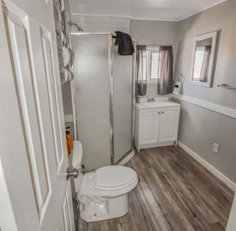 Federal Heights House | Spacious ranch on large lot near water world