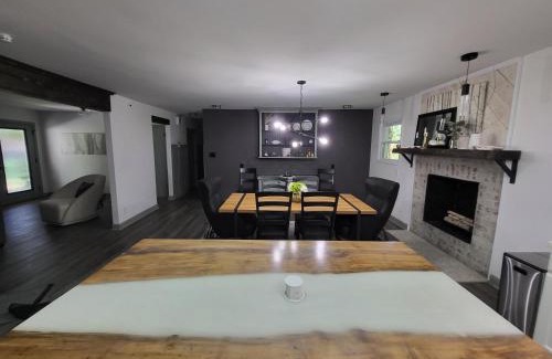 Kannapolis House | Spacious, Renovated, 5-bedroom Retreat, Near I-85