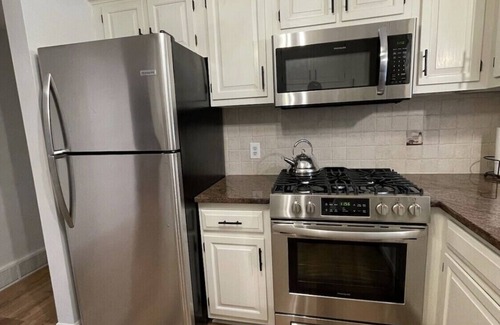 East Harwich House | Spacious renovated home, close to Chatham Beaches