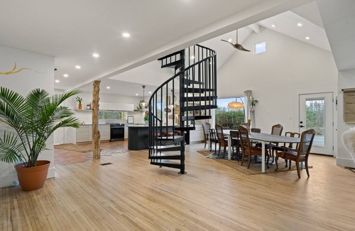Travelers Rest Bed & Breakfast | Spacious Retreat: Near GVL & AVL, Luxe Touches