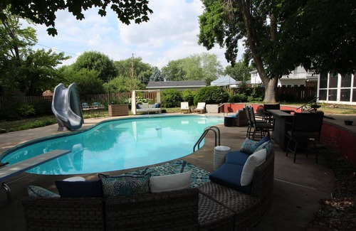 Oshkosh House | Spacious Retreat with Inground Pool - Perfect for EAA & Summer Getaways!