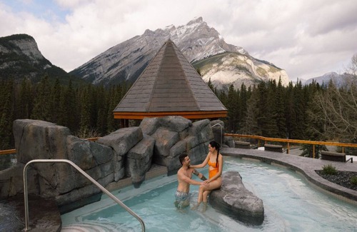 Banff Apartment | Spacious Room | Gas Fireplace + Balcony | EV Chrgr