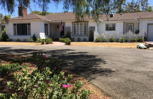 Lincoln Acres House | Spacious San Diego Area Home, Great Location, 1/2 Acre of Park-like Property
