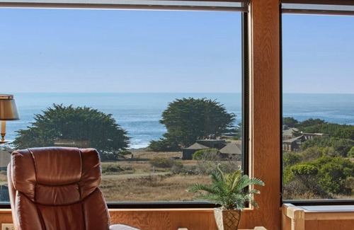 Sea Ranch House | Spacious Sea Ranch Home With Great Ocean Views
