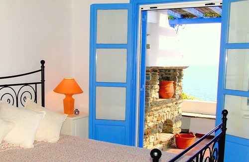 Agios Sostis House | Spacious Seaside House with Superb Aegean View near the Beach