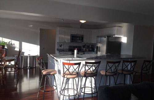Middletown House | Spacious secluded home-Central AC-new large deck-huge yard
