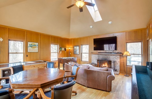 Madison House | Spacious & Secluded Madison Home Near Dtwn!