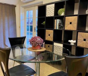 Burwood East Apartment | Spacious Self-Contained Guest Suite
