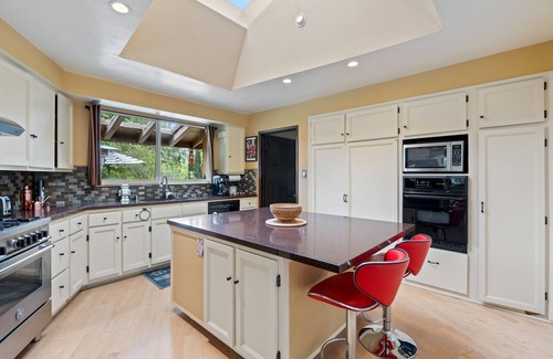 Shadow Hills House | Spacious Shadow Hills Home with Pool/BBQ/Hot tub