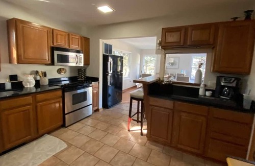 Somers Point House | Spacious Single Family - Minutes to the Ocean City Beach & Boardwalk