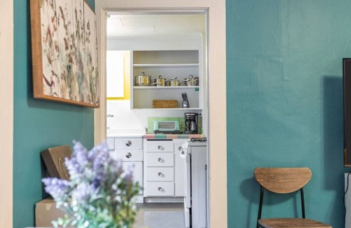 Fremont House | Spacious Spunky Multi-Level Unit Near Fremont – Perfect for Your Seattle Getaway!