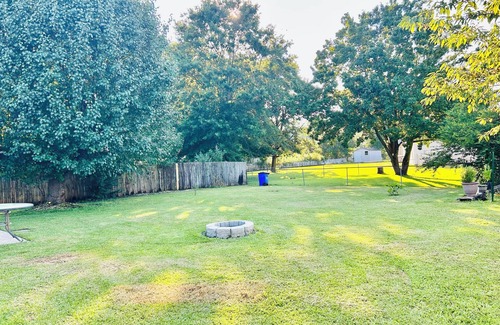Piney Green House | Spacious Stay in Jacksonville – Minutes from Camp Lejeune & Beaches