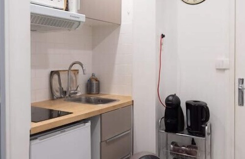 Clignancourt Apartment | Spacious studio in the center of Montmartre