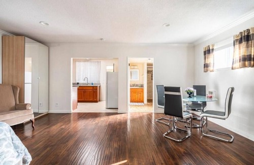 Ontario Apartment | Spacious Studio Retreat in Quiet Neighborhood with Self Check-In,Super Fast WiFi