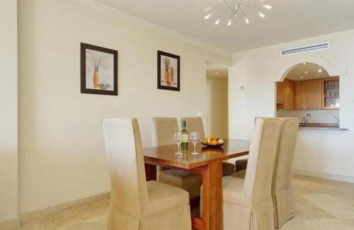 Buenas Noches Apartment | Spacious Stunning Views 2-Bed Apartment Estepona