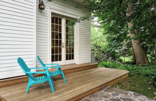 Trumansburg Apartment | Spacious Suite in Historic Mansion