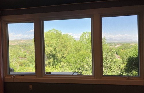 Lakewood House | Spacious Suite Mtn Views – Peaceful & Private