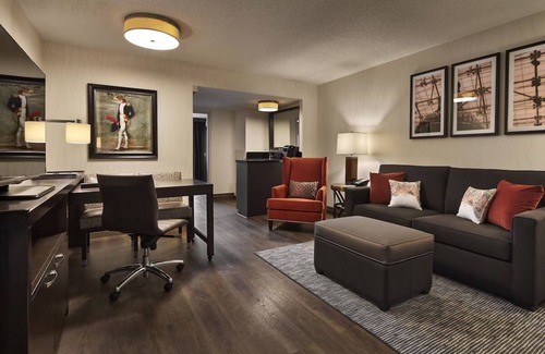 Friendship Heights Hotel | Spacious Suites with Metro Access | Hotel Unit w/Pool & Near Metro
