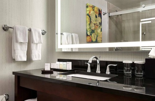 Friendship Heights Hotel | Spacious Suites with Metro Access | Hotel Unit w/Pool & Near Metro