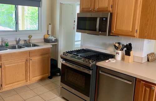 Wakefield Apartment | Spacious & Sunny Pet-Friendly Home in an Historic New England Lakeside Town