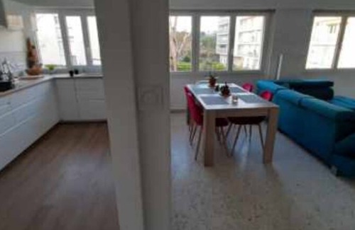 8th Arrondissement Apartment | Spacious T2 near the beach and calanques