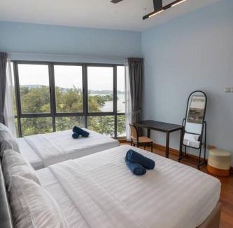 Downtown Kota Kinabalu Apartment | Spacious Tatami Style 13pax Imago The Loft By Haybay