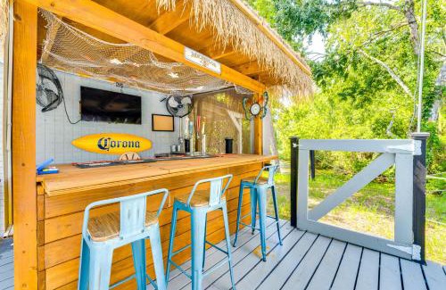 Tavares House | Spacious Tavares Home with Private Outdoor Oasis!