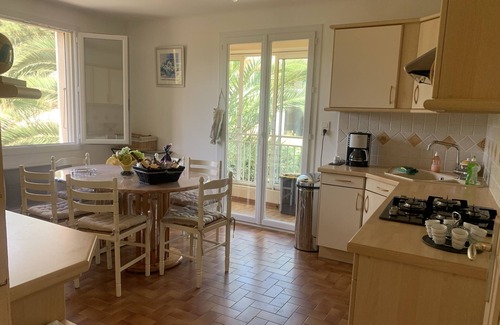 Appietto House | SPACIOUS TOP OF VILLA