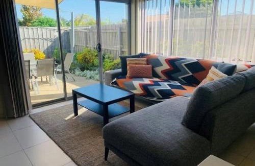 St Leonards House | Spacious Townhouse Central St Leonards