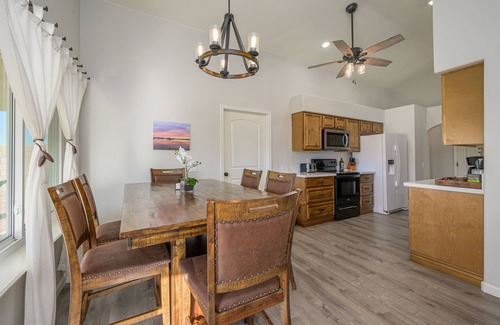 Bullhead City House | Spacious Tuscany-Style Home near Laughlin and Katherine's Landing/Lake Mohave