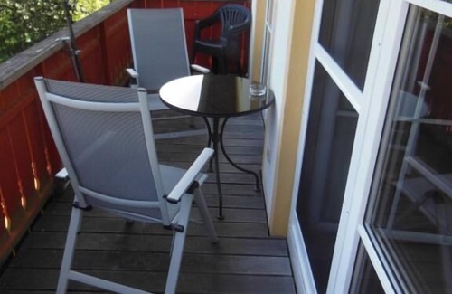 Schlatzendorf Apartment | Spacious two-room apartment for up to 4 people with its own balcony or terrace