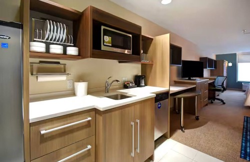 Wichita Hotel | Spacious Units Perfect for Family Getaways Near Delano District