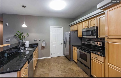Masterson Station House | Spacious updated 4 bedroom house near Kentucky horse park