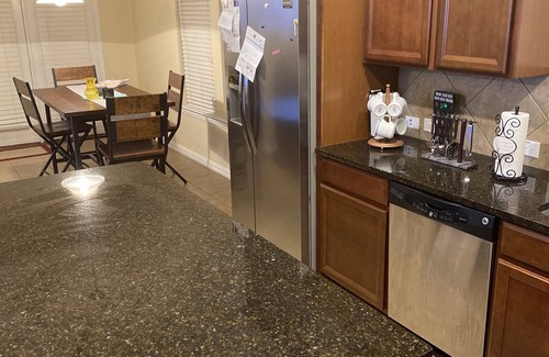Little Elm House | Spacious !