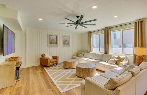Garden City House | Spacious Utah Home with Hot Tub Less Than 1 Mi to Bear Lake!