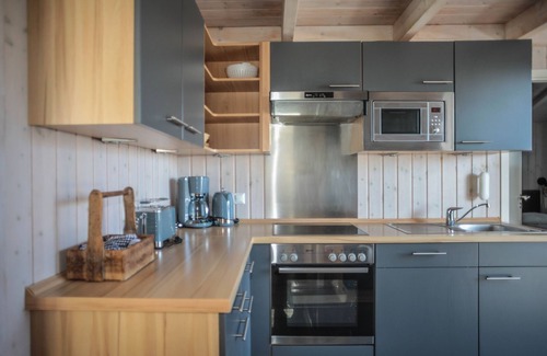 Wesselburenerkoog House | Spacious * vacation home, with whirlpool, sauna & garden on the nearby sea dike