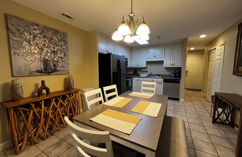 Valdosta House | Spacious Valdosta Townhouse