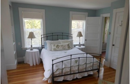 Cape Neddick House | Spacious Victorian in Ogunquit!