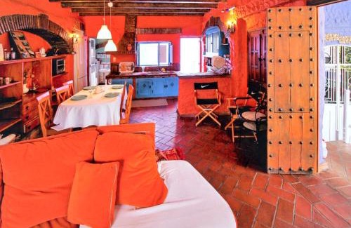 Benaocaz Villa | Spacious Villa in Benaocaz with Mountain and Pool Views