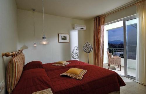 Istron Villa | Spacious villa with private pool and sea view, just 150 meters from the sea
